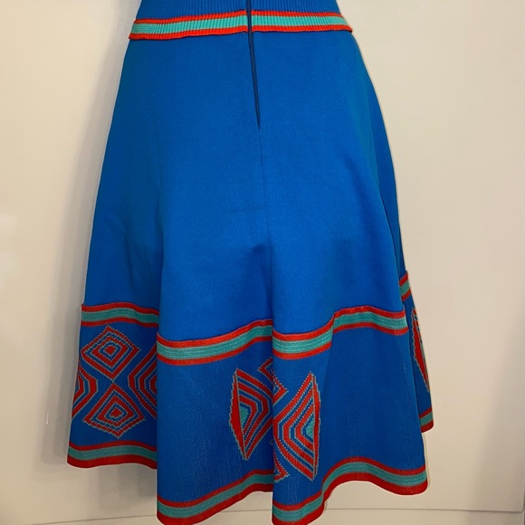 Vintage Giamo Knit Dresses - Picture 10 of 12